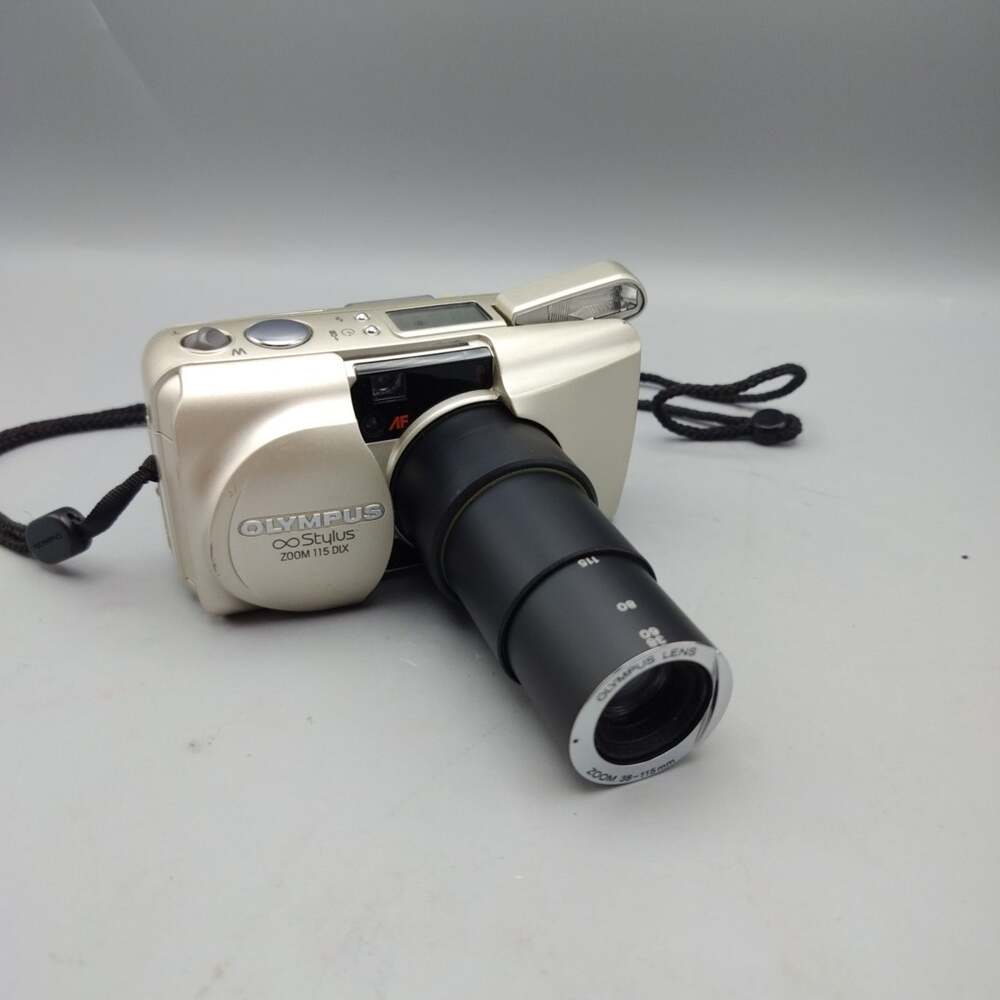 VTG Olympus Stylus Zoom 115 DLX 35mm Film Camera Tested Case Remote